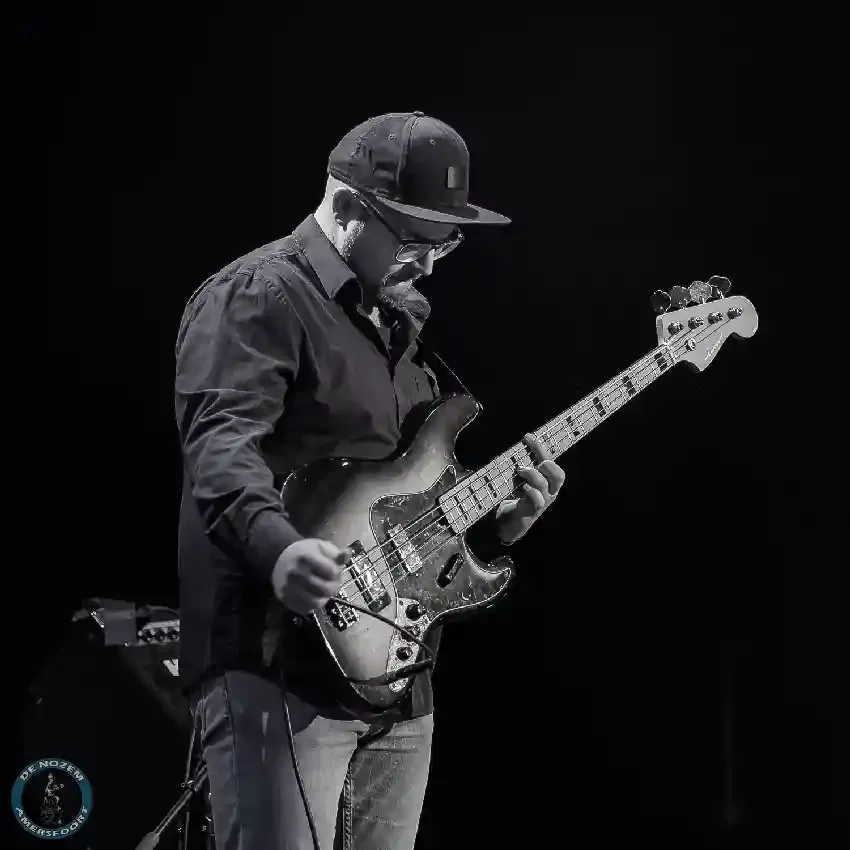 Flirting with the Blues