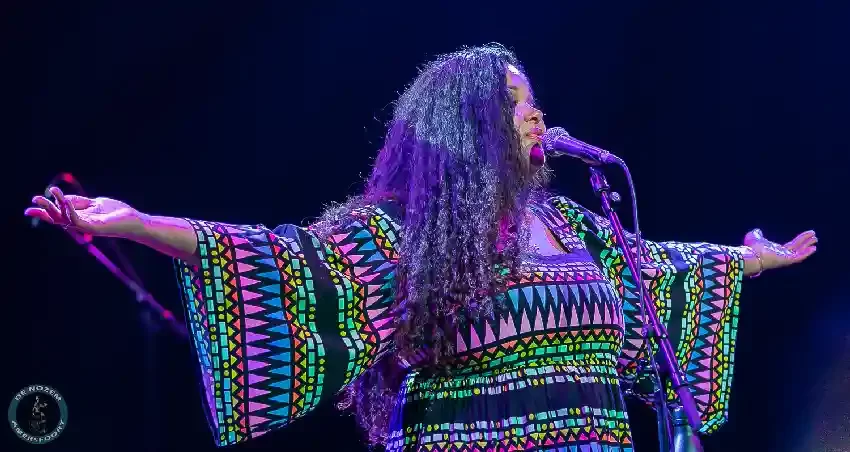 Flirting with the Blues