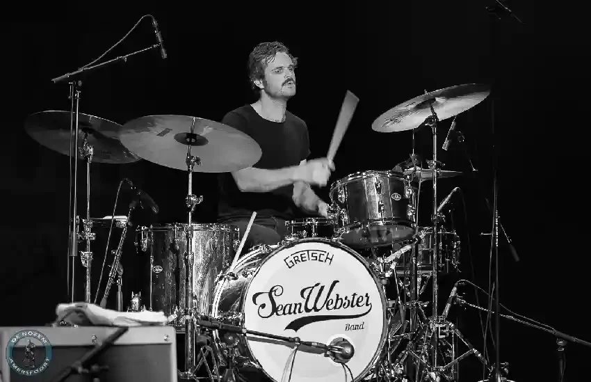 Flirting with the Blues