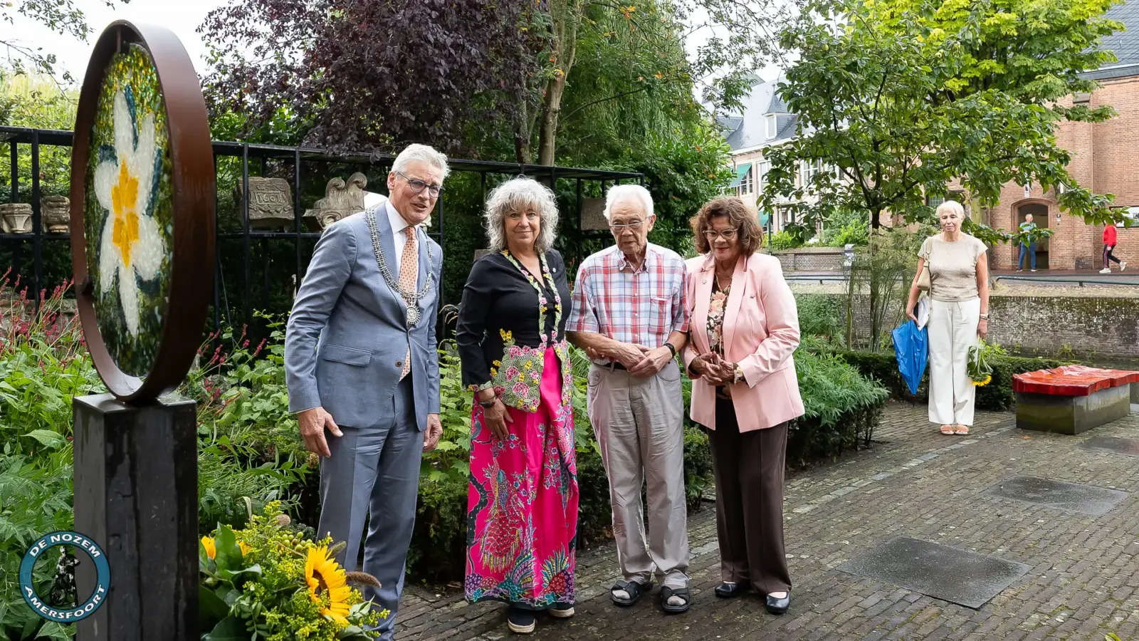 Herdenking NI 15-08