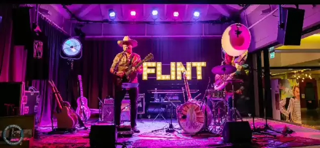 Flirting with the Blues