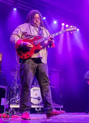 Flirting with the Blues