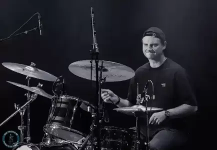 Flirting with the Blues