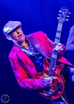 Flirting with the Blues