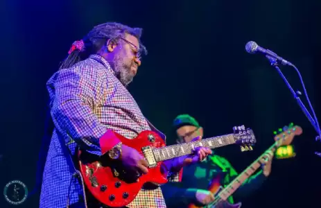 Flirting with the Blues