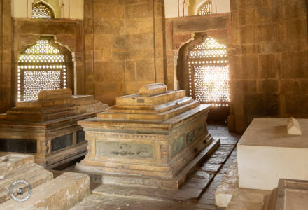 India, traveling is remembering